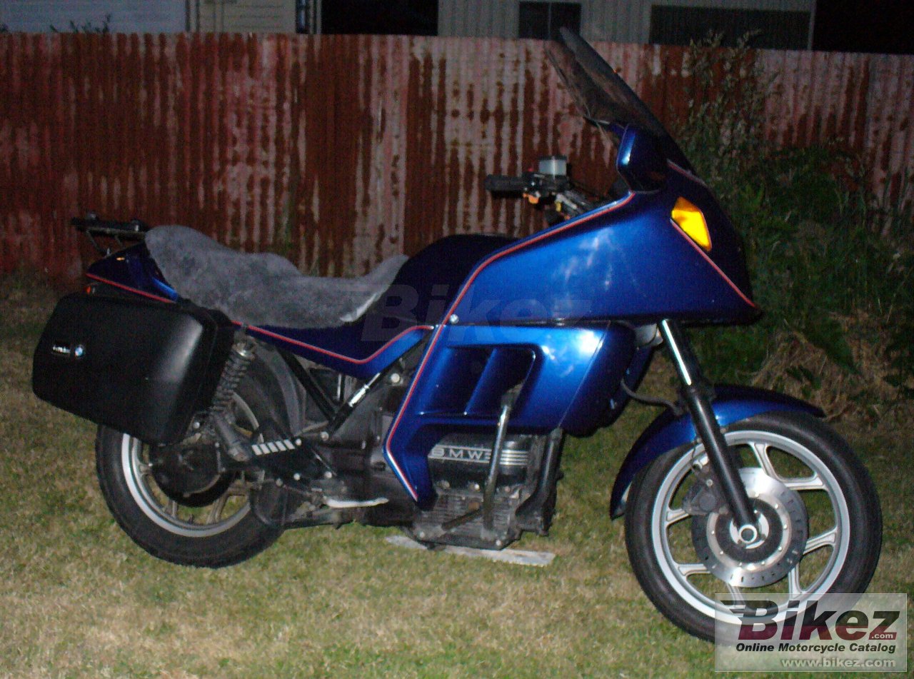 Big  RT from New Zealand k 75 rt picture and wallpaper from Bikez.com